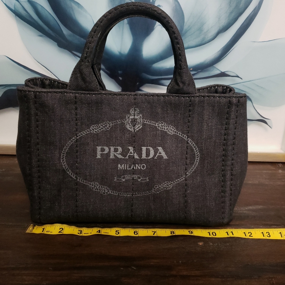 Gorgeous And Practically New Condition Prada Cana… - image 5